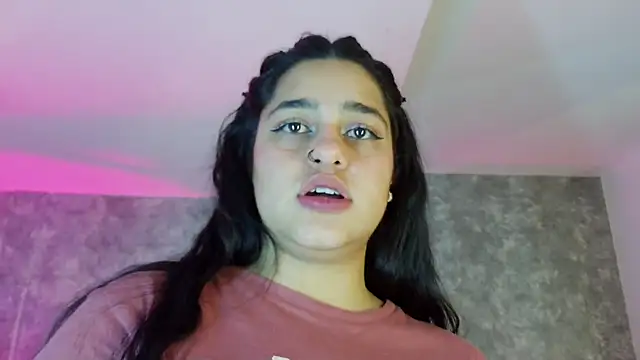 crystaldarliing's Live XXX Chat
