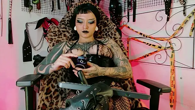 Agatha_BDSM 웹캠 쇼