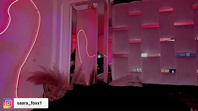 Sara_Foxx1n Live XXX chat