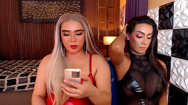 دردشة SeductiveAshleyTS الجنسية المباشرة