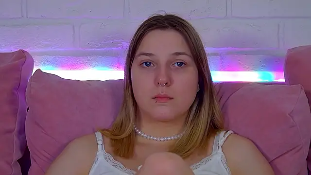 Chat XXX en directo de TinnaBurton