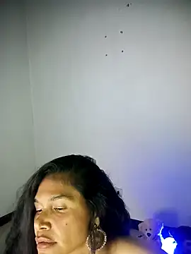 _aish_a Adlı Modelin Canlı XXX Sohbeti