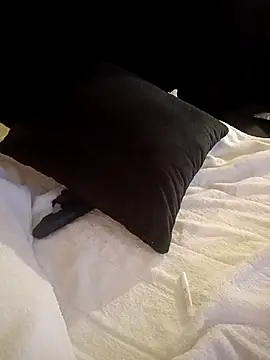 SelenaPromes Webcam Show