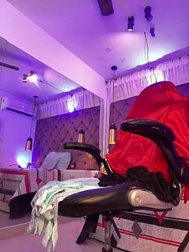 XXX chat uživo modela Auri__