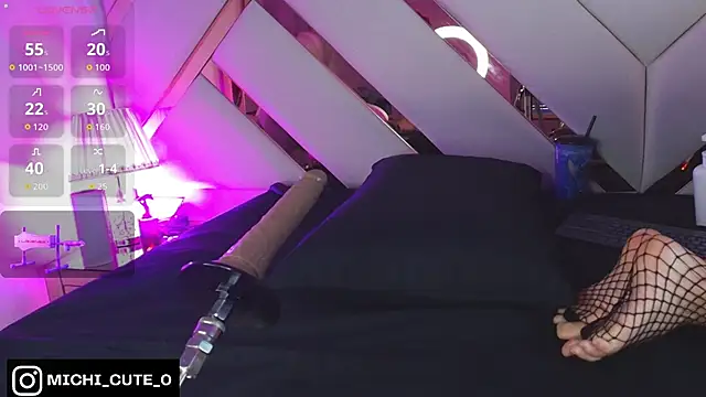 michelle_cutee_'s Live XXX Chat