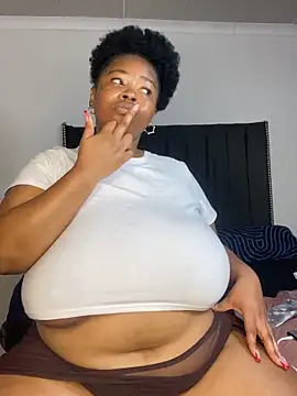 LunaCovenn's Live XXX Chat