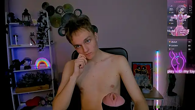 Show modela john_lik na web-kameri