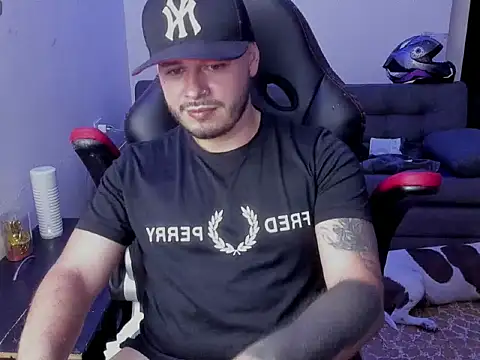 ragnar_lothbrok777 在線直播表演