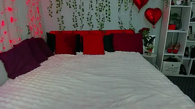 KeiraChoCo's Live XXX Chat