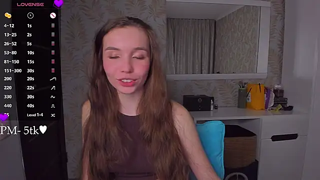 YonaBones – Live XXX-chat