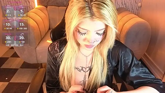 Онлайн чат XXX Kitty_fox_b