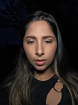 Catalina_ramosのライブXXXチャット