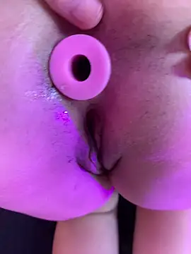 Hanna-Winchester ওয়েবক্যাম শো