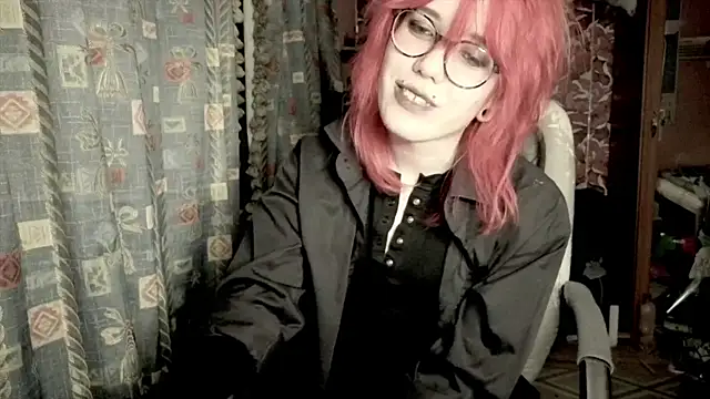 whiny_emo_boi – webcam-show