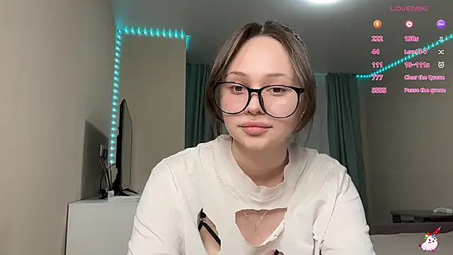NIKAGPT Pertunjukan Webcam