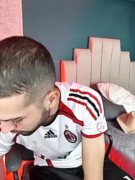 Ian_Valenti webkamerás műsora