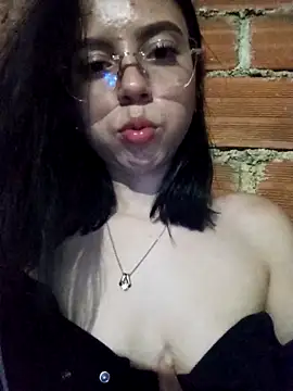 Natalye_23 – Live XXX-chat