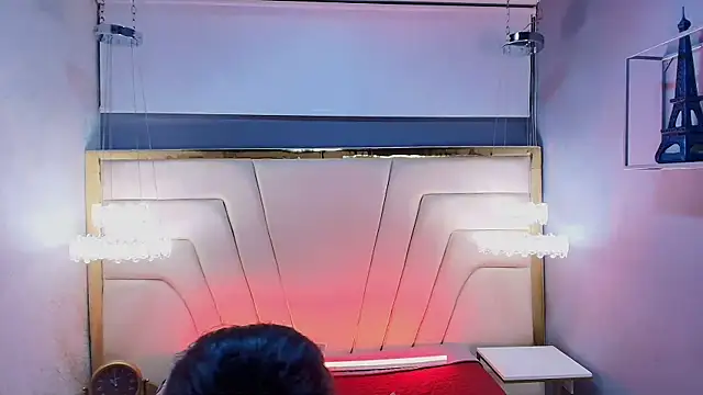 frreeya's Live XXX Chat