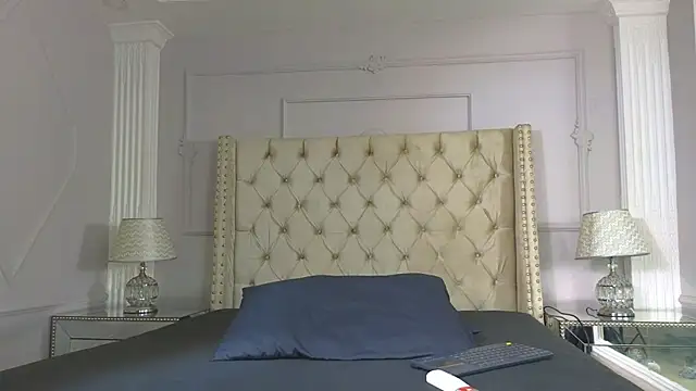 CharlesBrown_ webkamerás műsora