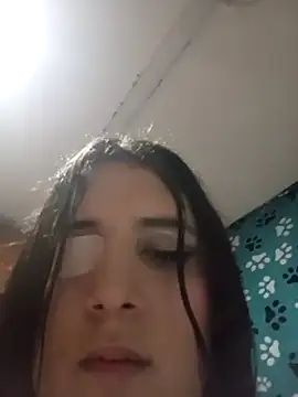 Samathahot2003 Adlı Modelin Canlı XXX Sohbeti