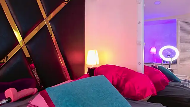 Chat XXX Live Adel_Nesbiit
