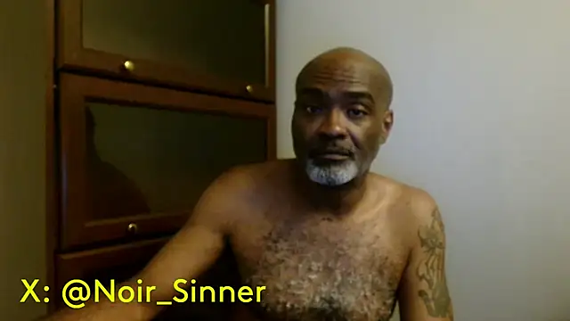 Chat XXX en directo de sinnernoir