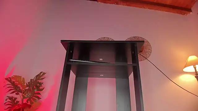 hot_booty_ 现场XXX聊天