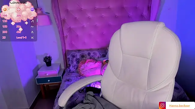 Hanna__Becker_: απευθείας συνομιλία ΧΧΧ