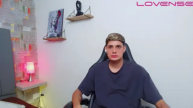 Czat XXX na żywo – flaquito___