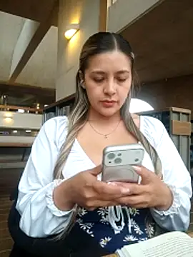 alana_69's Live XXX Chat