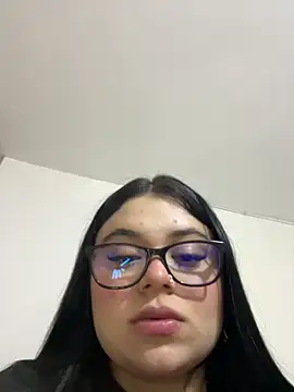 دردشة alissonfernandez_ الجنسية المباشرة
