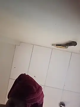 Pornoforpyros: απευθείας συνομιλία ΧΧΧ