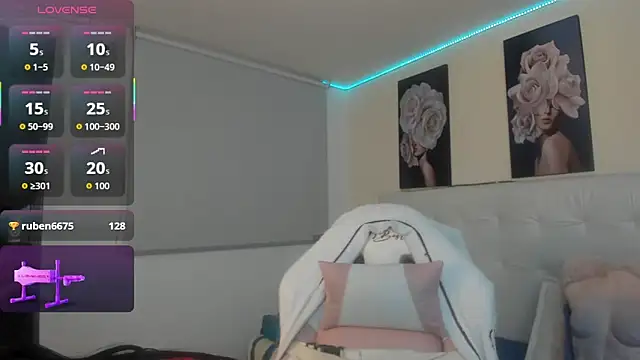 SamathaMay Pertunjukan Webcam