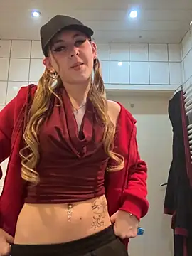 Lina-420 Webcam-Show