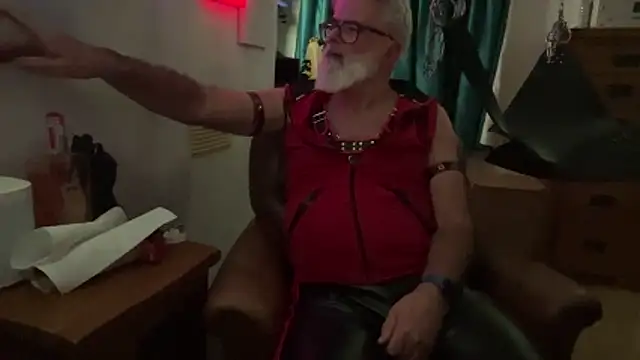 LeatherSdaddy Live XXX-Chat