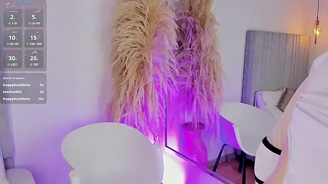 Martina_077 Chat XXX in diretta