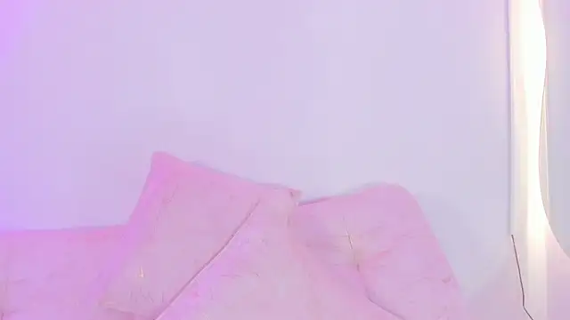 LiaCampbell_'s Live XXX Chat