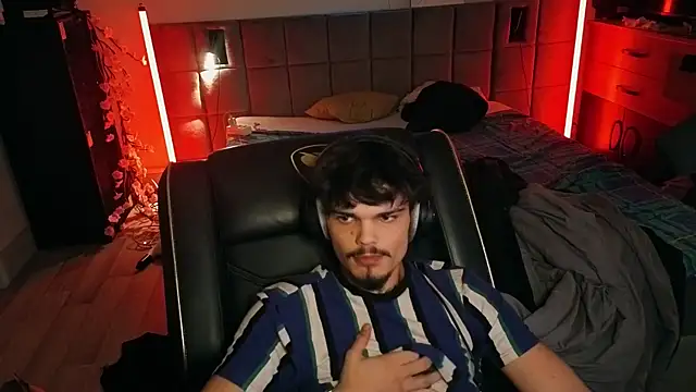 Онлайн чат XXX JordanShow