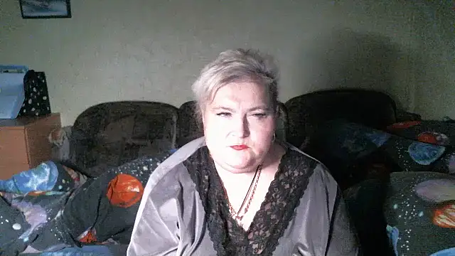 Lana555 লাইভ XXX চ্যাট