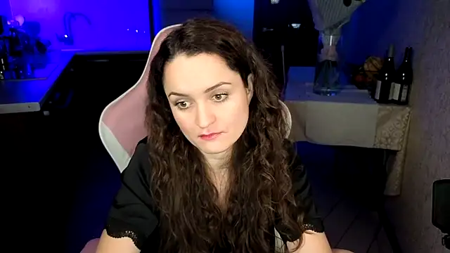 Chat +18 de Cerann1 ao vivo