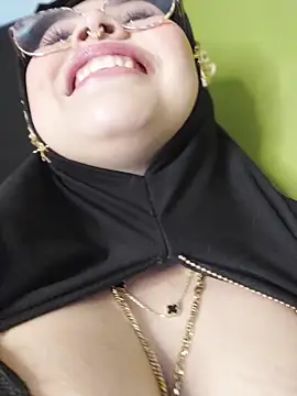 XXX chat uživo modela Elinaax