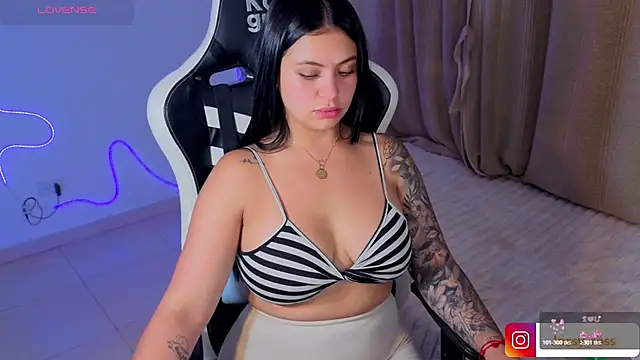 Victoryyy_ Chat XXX in diretta