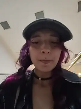 Chat XXX en directo de _Laary_Lily