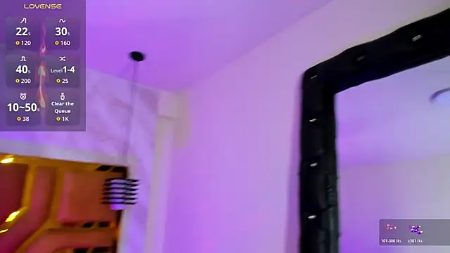 Luciifeer_ 即時 XXX 聊天