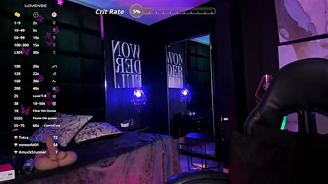 แชท XXX สดของ ValkaRouse