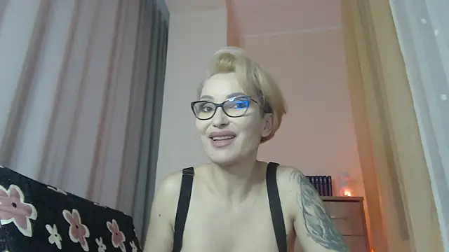 JADAPink___'s Live XXX Chat