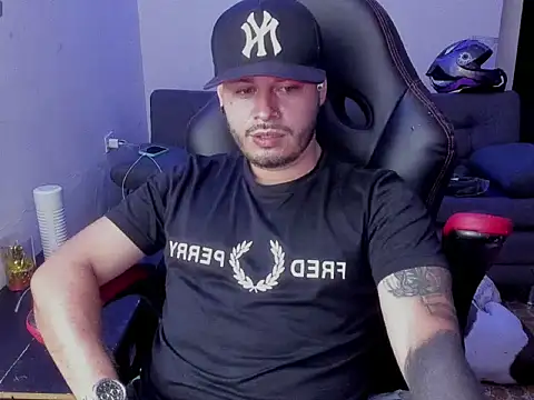 ragnar_lothbrok777 网络视讯表演