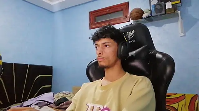 Dark_DesireX Adlı Modelin Canlı XXX Sohbeti