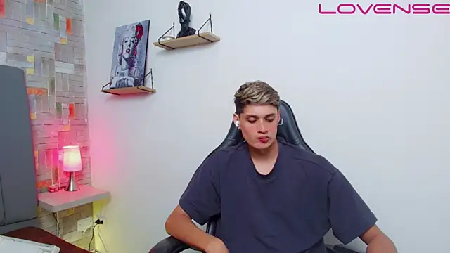 Chat XXX en directo de flaquito___