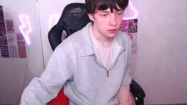 iwillfall Adlı Modelin Canlı XXX Sohbeti